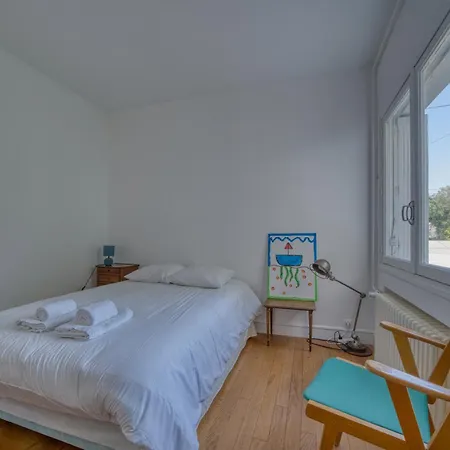 Maison Vue - Terrasse - - 7 Personnes Дом отдыха Руайян