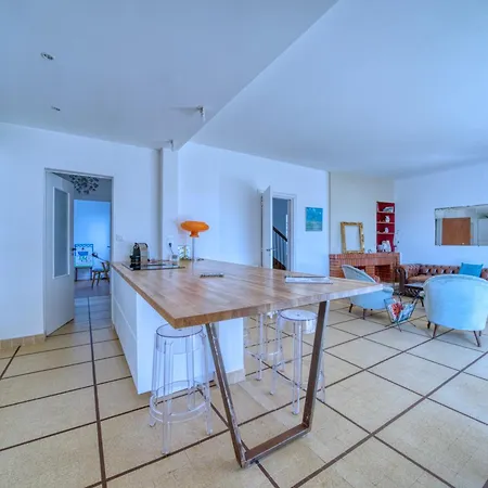 Maison Vue - Terrasse - - 7 Personnes Дом отдыха Руайян