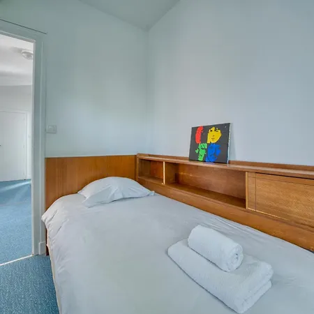 Maison Vue - Terrasse - - 7 Personnes Дом отдыха Руайян